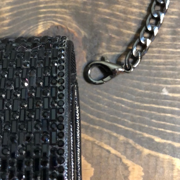 Starlet Black Metal Clutch with chain Strap - Picture 4 of 8